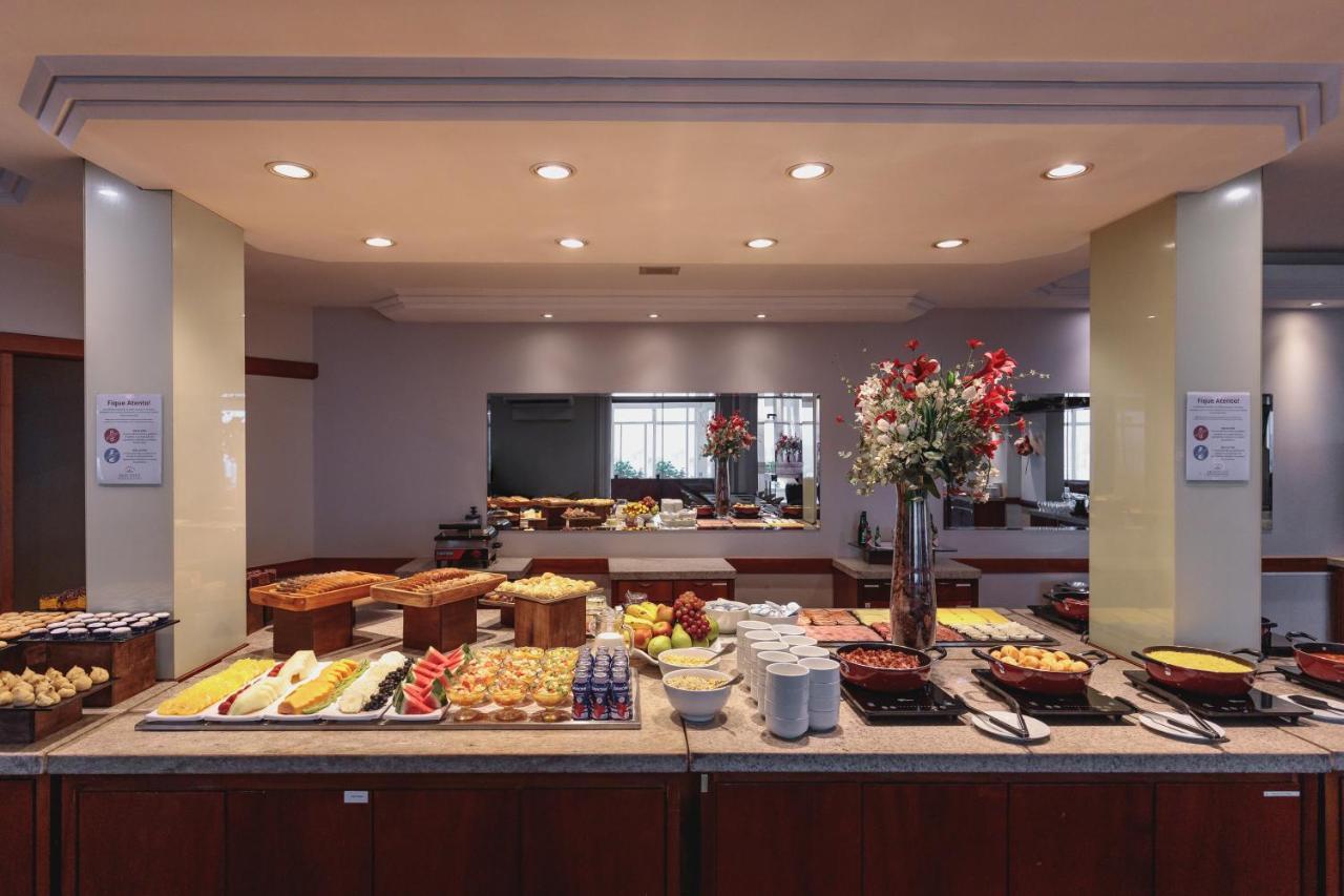 Monthez Hotel & Eventos Brusque Dış mekan fotoğraf