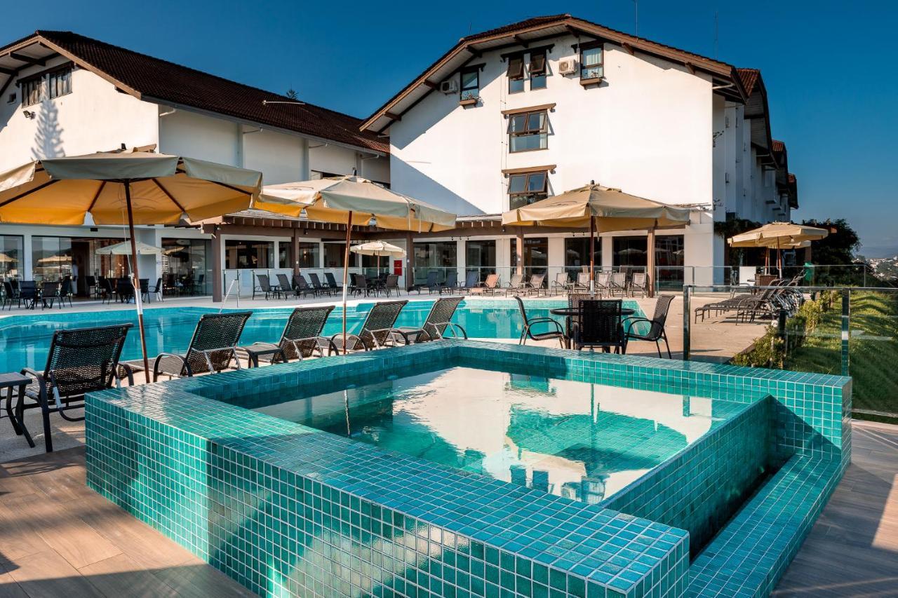 Monthez Hotel & Eventos Brusque Dış mekan fotoğraf