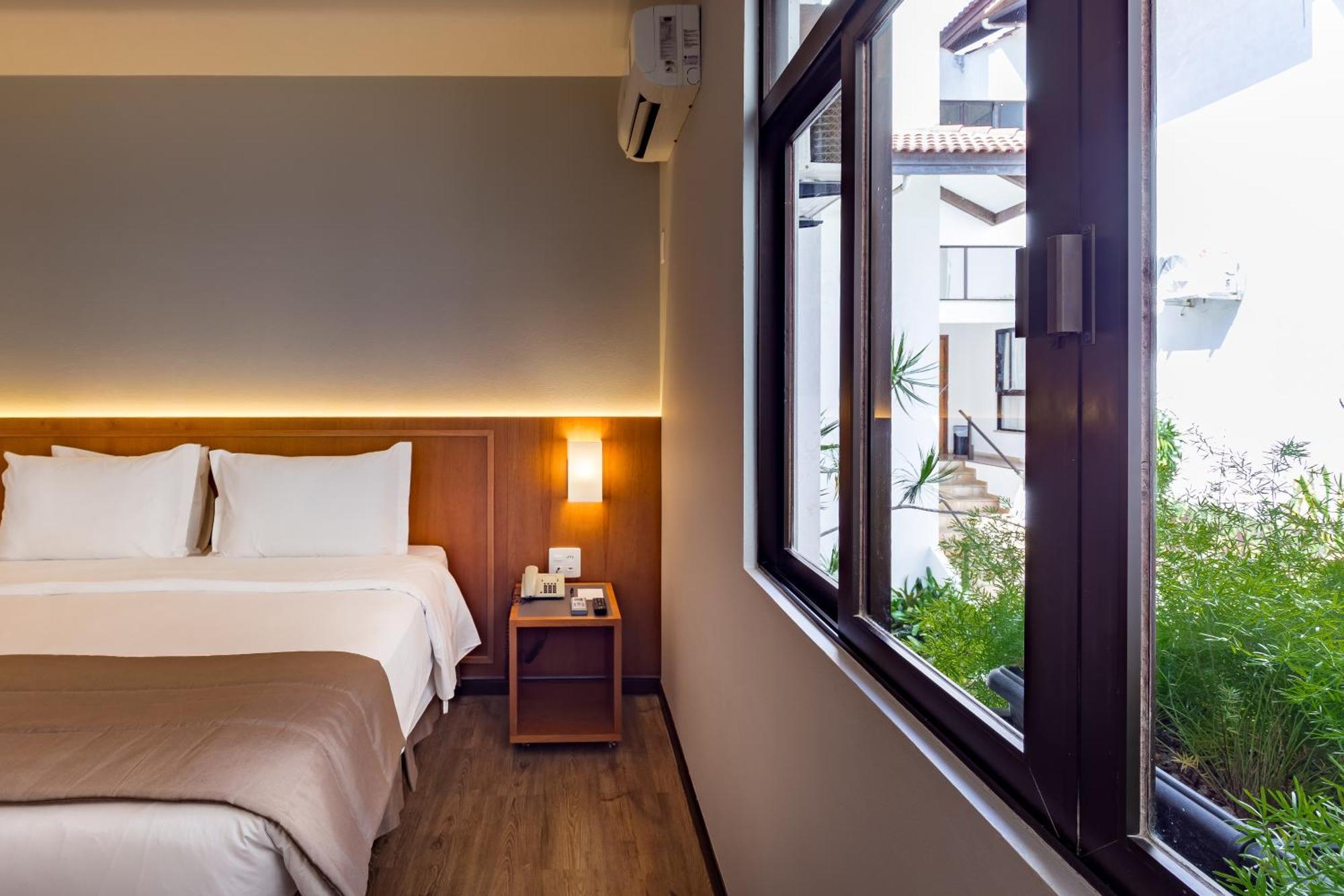 Monthez Hotel & Eventos Brusque Dış mekan fotoğraf